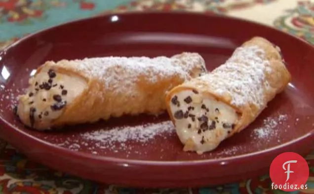 Cannoli con Relleno de Mandarina y Almendras