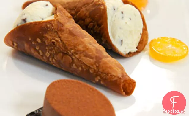 Cannoli de Chocolate Relleno de Ricota