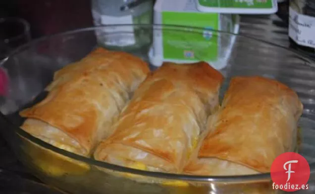 Pollo Griego Envuelto en Pasta Filo