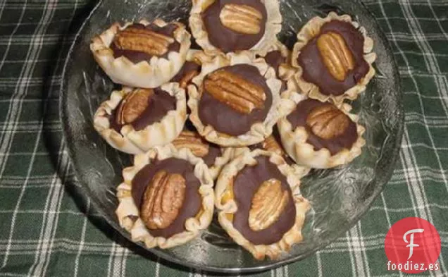 Mini Tazas Filo de Chocolate y Nuez con Caramelo de Caramelo