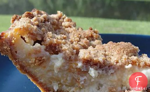 Pastel De Crema De Melocotón Con Cobertura De Streusel