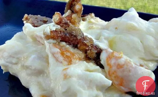 Ensalada De Frutas De Lisa Con Relleno De Pretzel Caramelizado