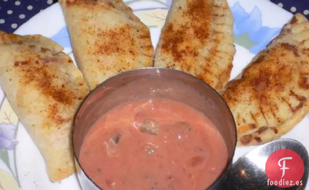 Empanadillas de Frijoles Picantes (Con Variaciones)