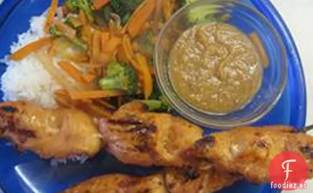 Satay de Pollo Dulce y Picante