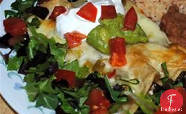 Enchiladas de Pollo con Crema Agria Encantada