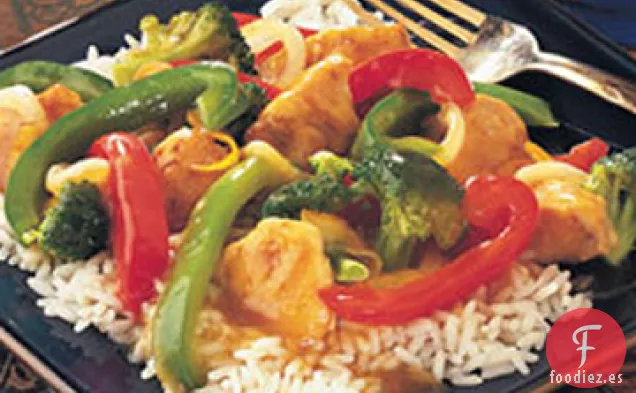 Salteado de Verduras y Pollo a la Naranja
