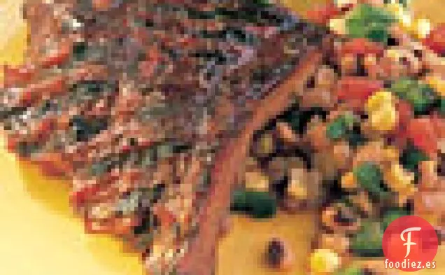 Costillas a la Barbacoa con Ensalada de Maíz y Guisantes de Ojos Negros