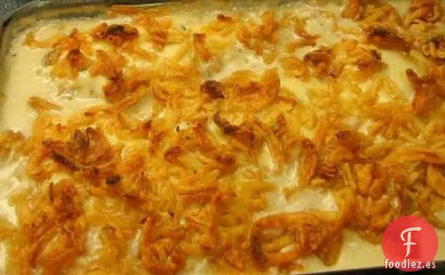 Anillo de Cebolla y Queso Suizo con Pechugas de Pollo