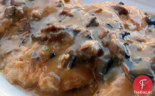 Pollo Amaretto con Olla de Barro