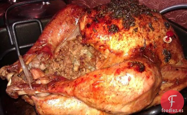 Aderezo de pavo para el Pájaro Navideño
