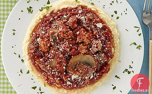 Polenta con Salsa Rápida de Champiñones y Carne