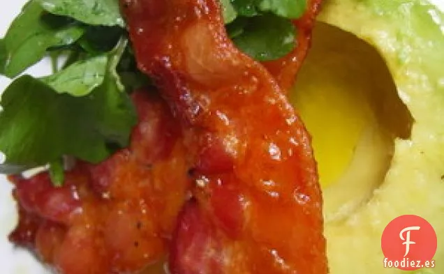 Ensalada De Aguacate Con Limón, Tocino Y Berros