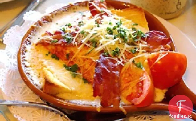 La Cazuela de Sándwich Marrón Caliente del Hotel Brown