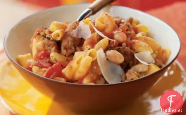 Ragú de Salchichas y Frijoles sobre Macarrones de Quinua