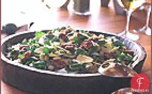 Ensalada de Escarola y Berro con Nueces Confitadas