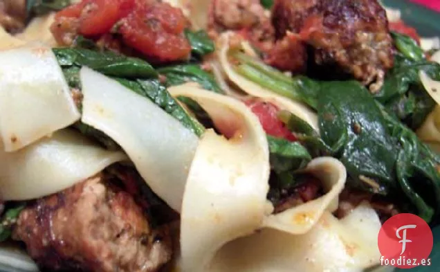 Salchicha De Pavo Ahumado Con Pasta