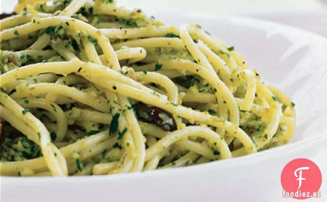Pasta con Pesto de Oliva Verde