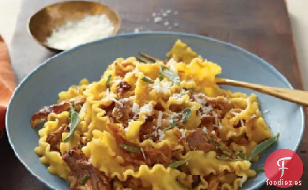 Pasta de Cinta Con Ragú de Cerdo y Salvia Fresca