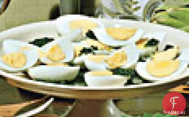 Huevos de Granja con Salsa de Berros y Perejil