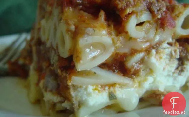 La Próxima Cazuela de Ziti en Capas de la Compañía