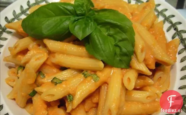 Pasta De Pelo De Ángel Fácil Con Salsa Cremosa De Champiñones