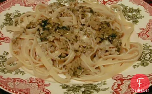 Linguini con Salsa de Almejas