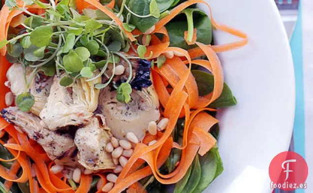 Zanahorias, Corazones De Alcachofas Y Espinacas