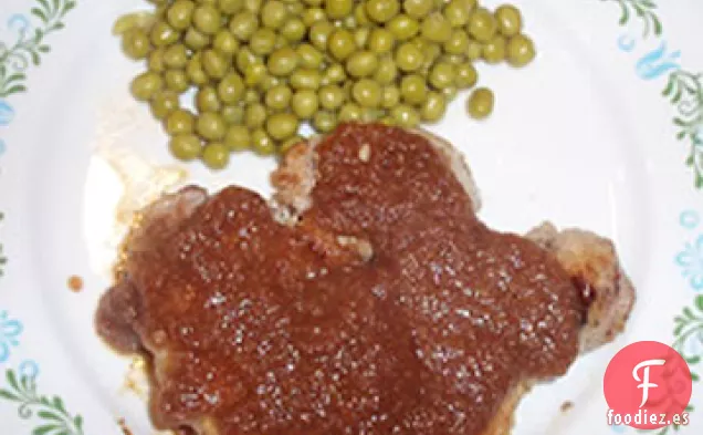 Chuletas de Cerdo con Salsa de Peras
