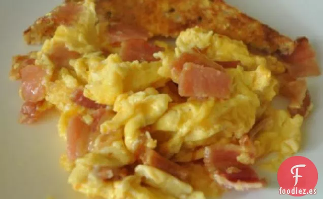 Revuelto de Huevos y Tocino de Sydney