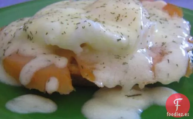 Huevos de Salmón ahumado Benedict para Hombres