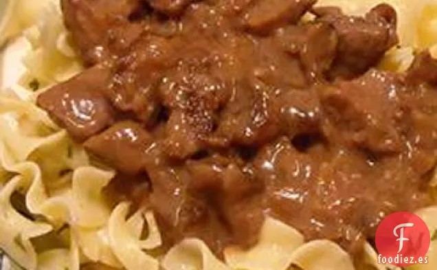 Puntas de Carne y Fideos