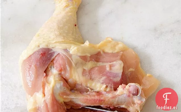 Ballotina De Pollo Y Champiñones Con Higos Asados En Sartén Y Trituración