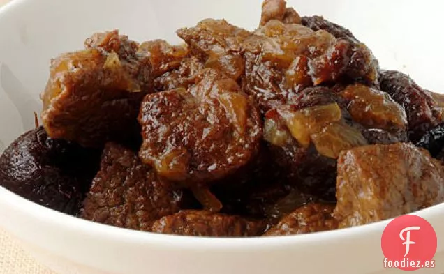 Tagine de Ternera con Ciruelas Secas y Almendras Tostadas