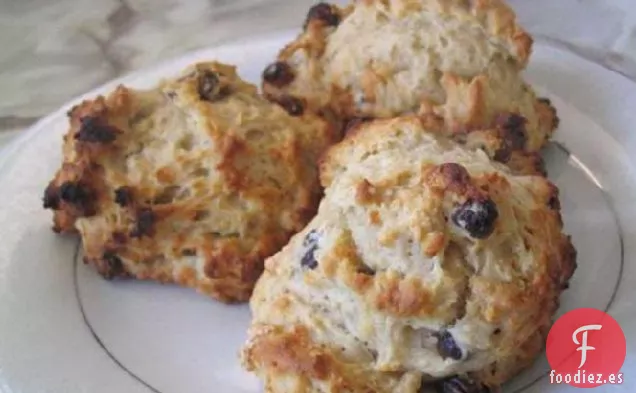 Bollos de Canela con Pasas