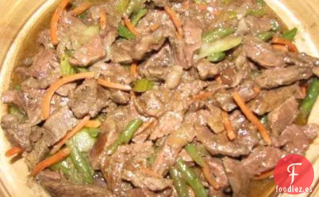 Ravioles De Cerdo Con Salsa de Vinagre de Lima y Malta