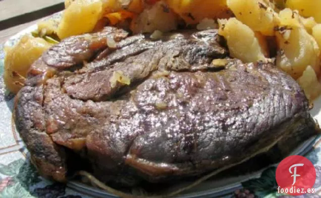 Carne de Vaca Cocida a Fuego Lento con Cerveza