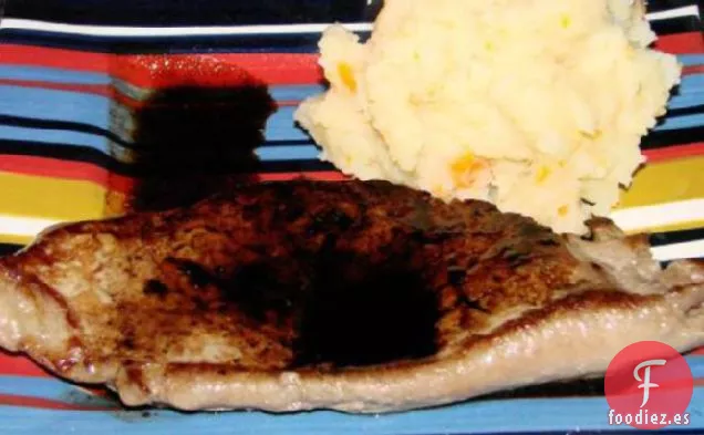 Solomillo Chamuscado Con Salsa Balsámica Dulce