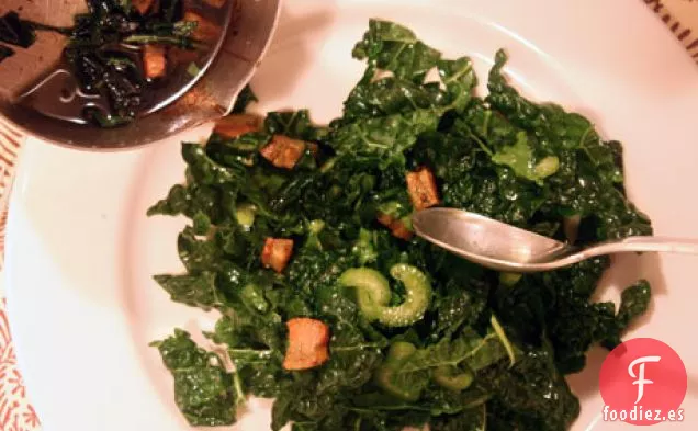 Ensalada Cruda De Col Rizada Y Mejilla De Cerdo, Sabes Que La Quieres