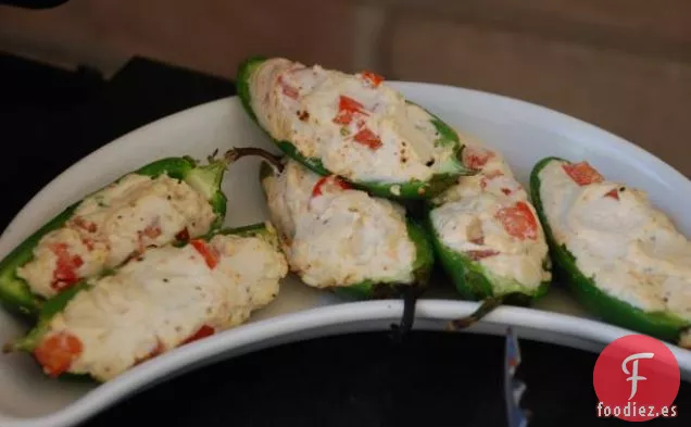 Poppers De Pimienta A La Parrilla Con Queso De Cabra