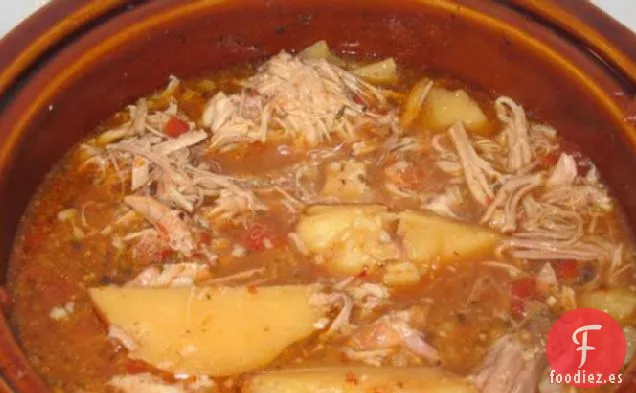 Puerco y Papas Al Guajillo (Puerco Y Papas Al Guajillo)