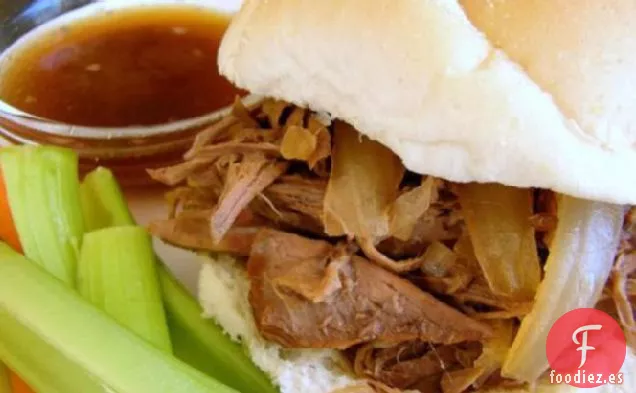 Sándwiches de Carne Asada con Salsa Francesa