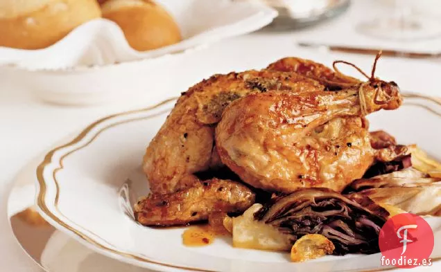 Gallinas de Cornualles Glaseadas con Achicoria de Ajo