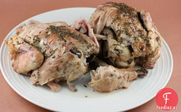 Gallinas de Caza de Cornualles Envueltas en Tocino y Crockpot