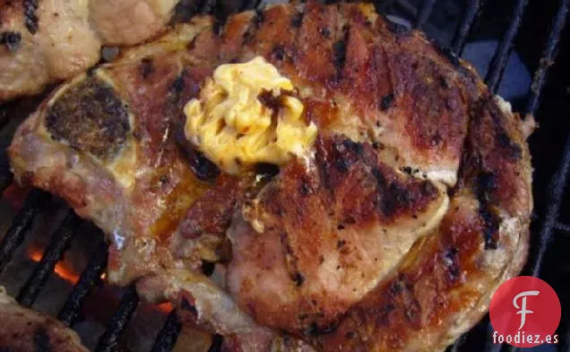 Filetes A La Parrilla (O Chuletas) Con Mantequilla De Chipotle