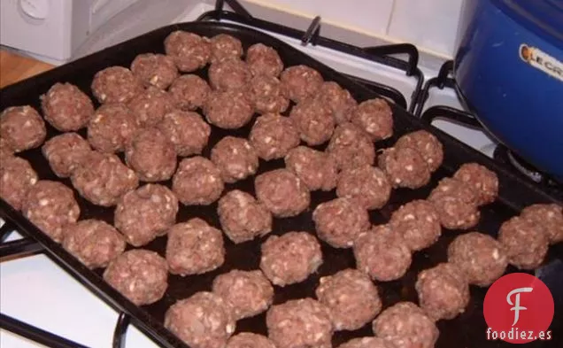 El Esposo Las Inhalará con Albóndigas