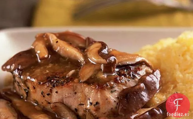 Carne de Cerdo con Hierbas y Setas Silvestres Salteadas