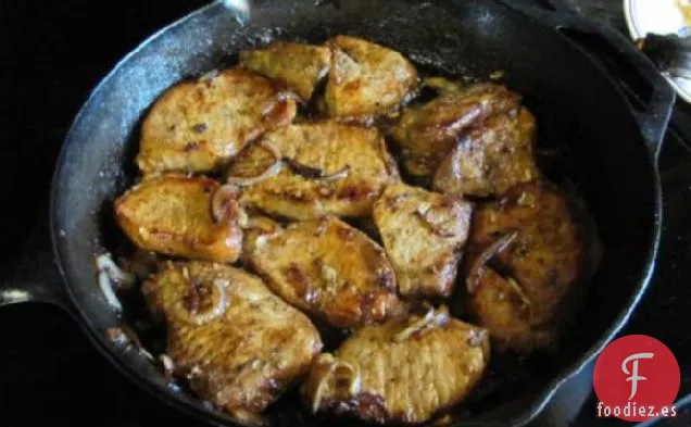 Chuletas de Cerdo Al Fuego en Sartén