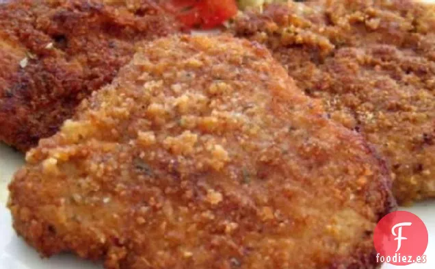 Chuletas de Cerdo Empanizadas con Parmesano