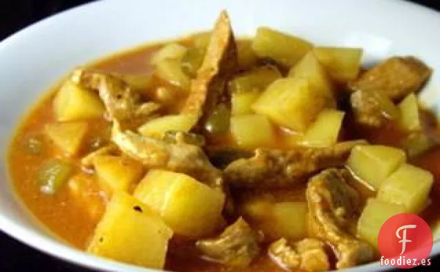 Sopa de Pepinillos de Eneldo Polaco