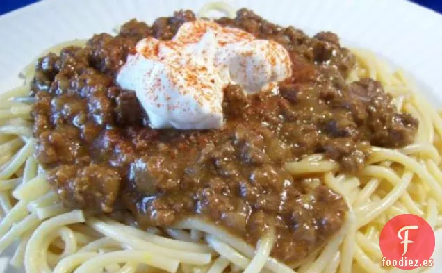 Goulash No húngaro en Olla de Barro